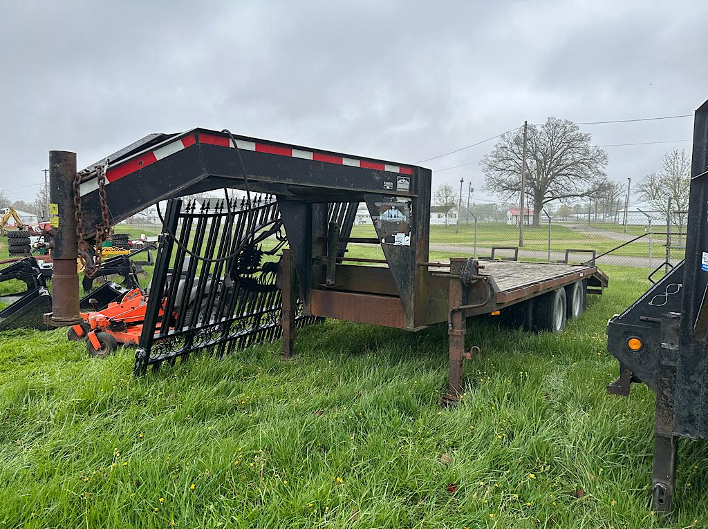 1999 MORITZ FBG+5-16 GOOSENECK TRAILER