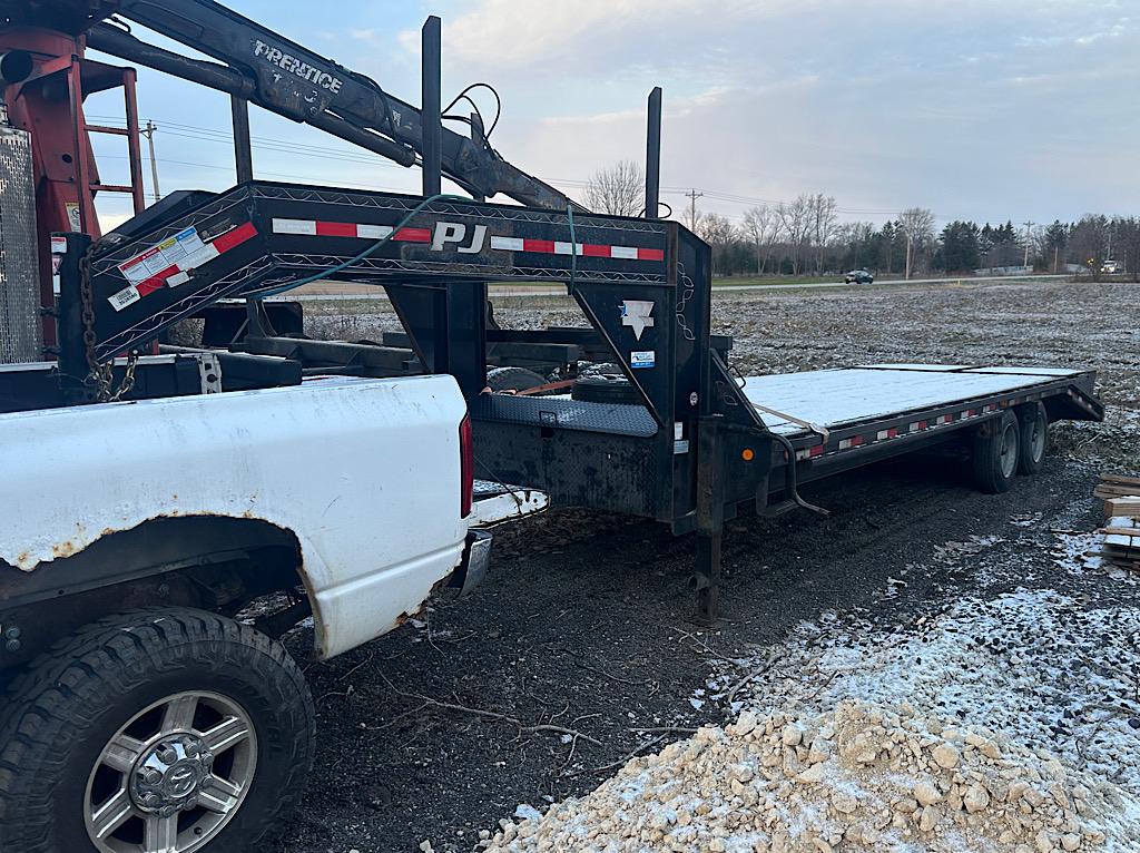 2018 PJ 20’+5’ GOOSENECK TRAILER