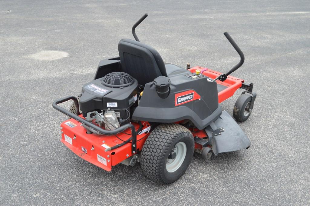 Snapper 200Z 42" Cut Zero Turn Mower