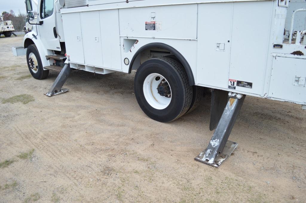 2007 Freightliner M2106 AA755L Bucket Truck