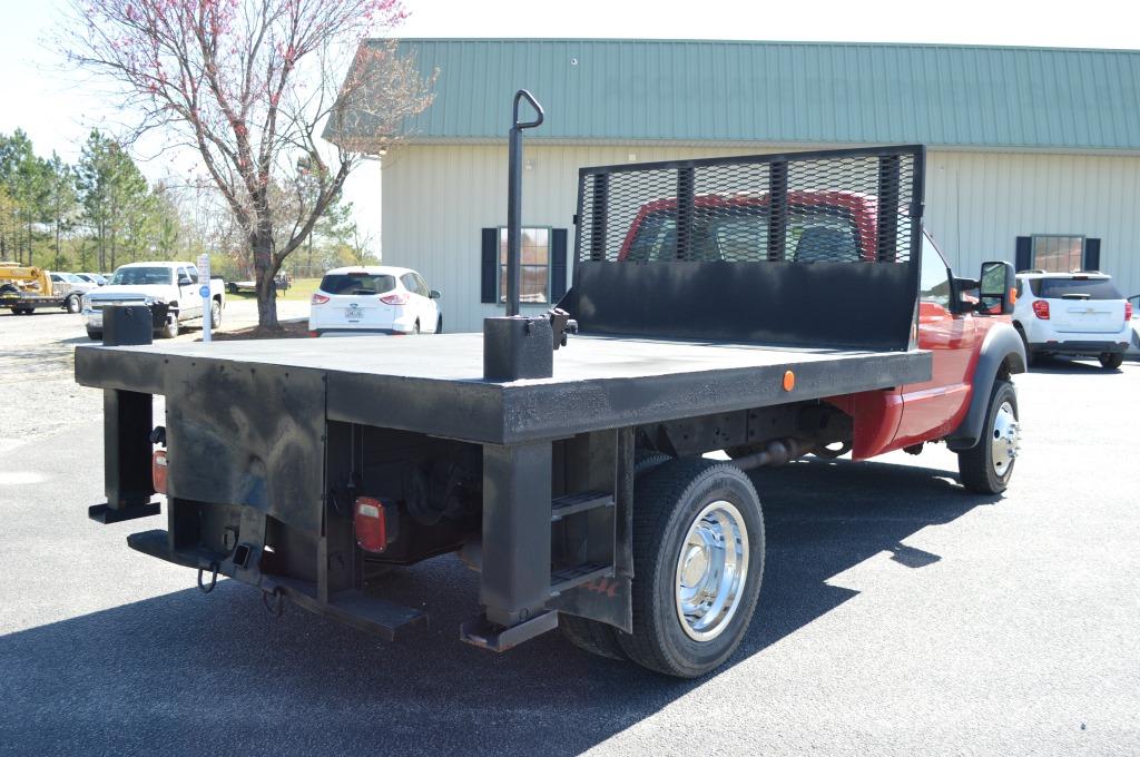 2012 Ford F-450XL Single Cab 4WD Flatbed (Red)