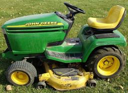 JD 345 20 HP Lawn Tractor