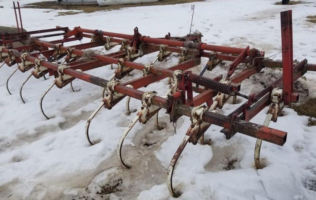 IH Model 45 18' Field Cultivator - For Parts