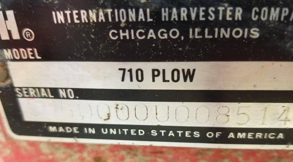 IH 710 5-18” Plow