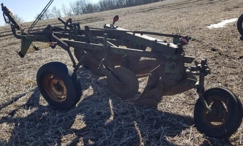 JD 3 Bottom Pull Type Plow