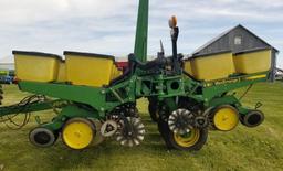 JD 7200 12-30 MaxEmerge 2 Planter