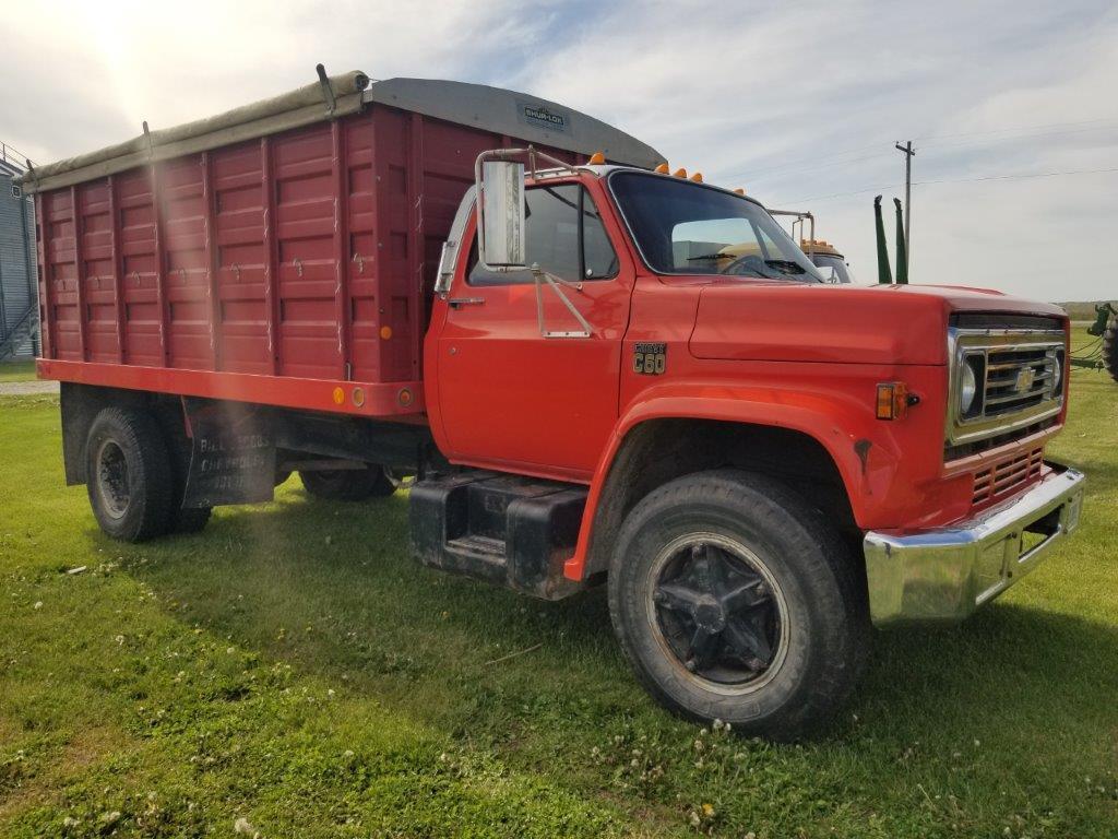 1975 Chevy C60 Grain Truck