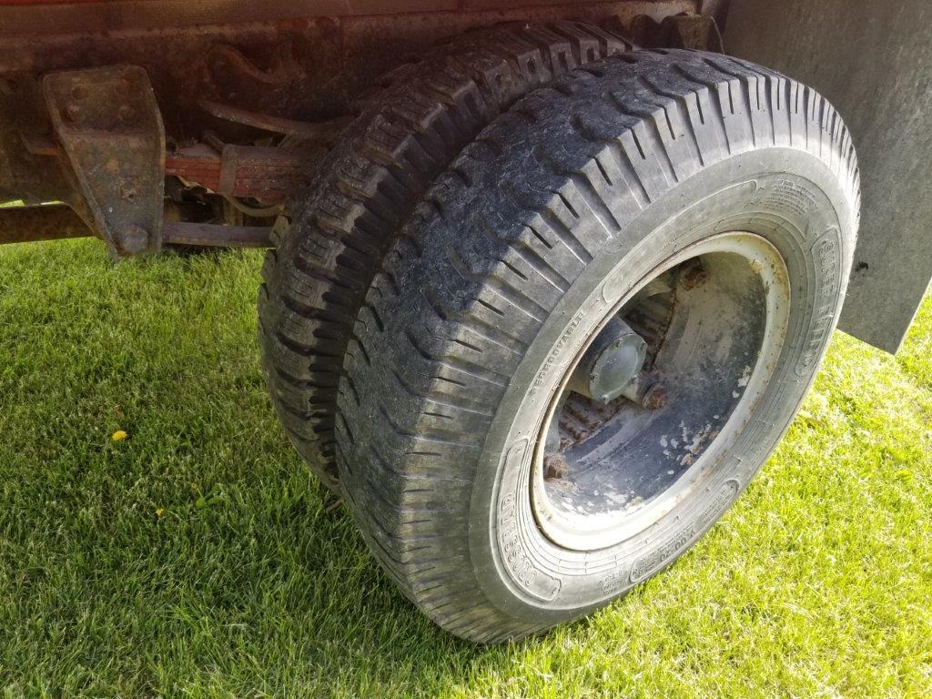 1975 Chevy C60 Grain Truck