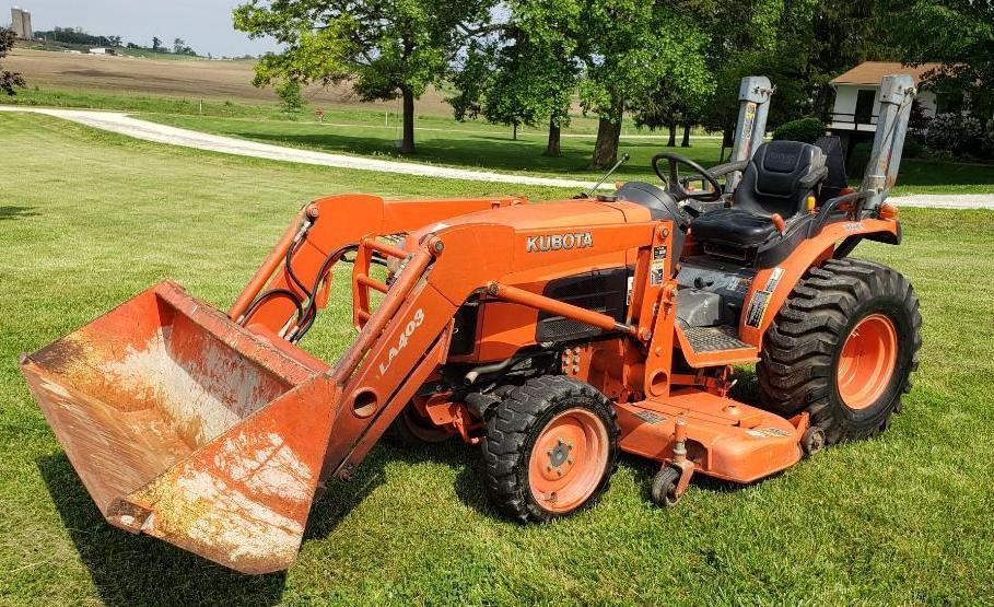 2006 Kubota B2630 HST 4x4 Diesel Compact Tractor