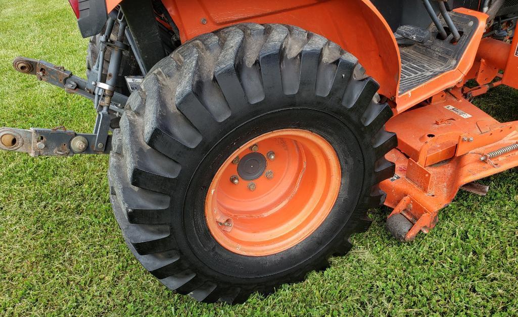 2006 Kubota B2630 HST 4x4 Diesel Compact Tractor