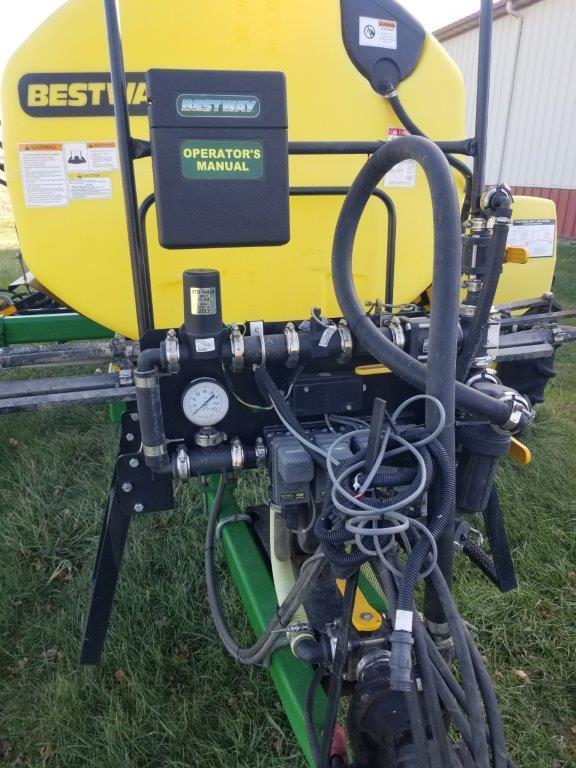 Best Way 1000 Gallon Field-Pro II Pull Type Sprayer