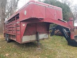 Coose 7'X18' Gooseneck Livestock Trailer