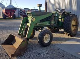 JD 4020 D WF Tractor w/ 48 Loader