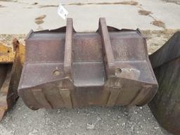 36" Backhoe Bucket