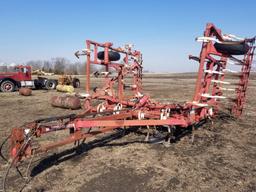 Wil-Rich 2500 23.5' Field Cultivator