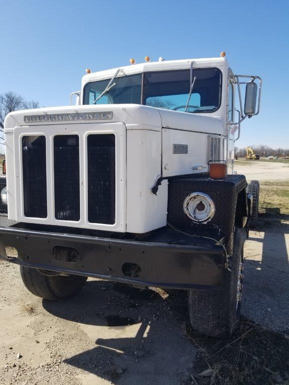 1980 International Paystar 5000 F5050 6X6 Cab & Chassis Truck