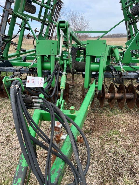 JD 726 32' Soil Finisher