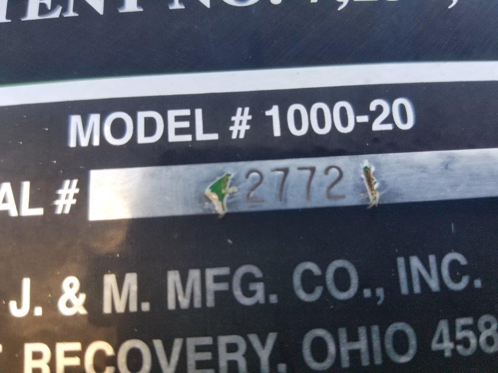 J&M 1000-20 Grain Cart