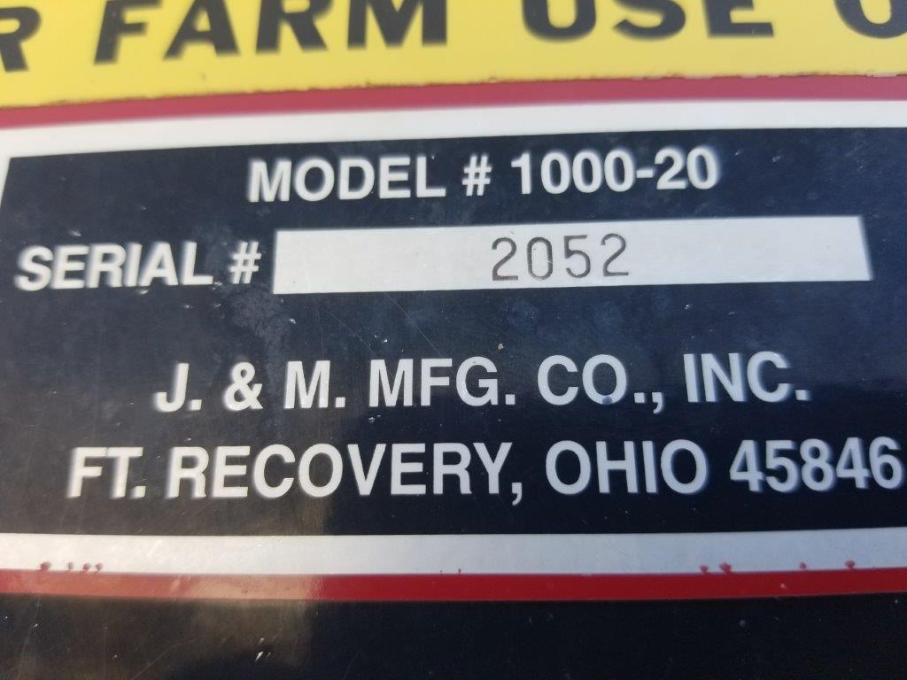 J&M 1000-20 Grain Cart