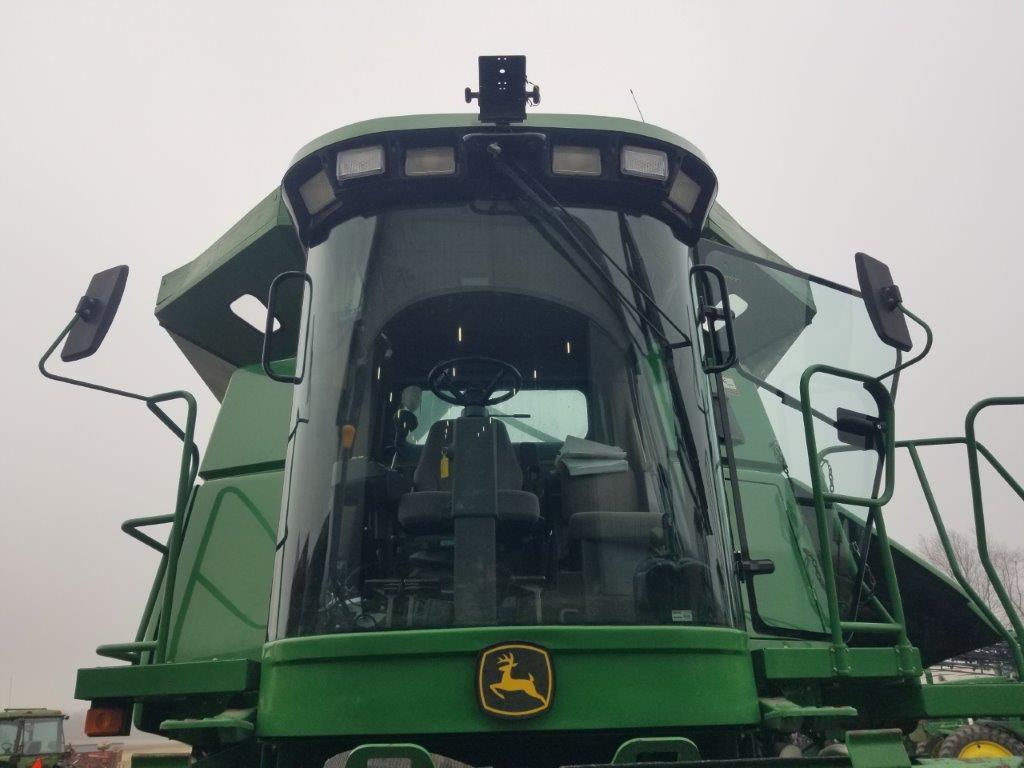 2005 JD 9660 STS Combine