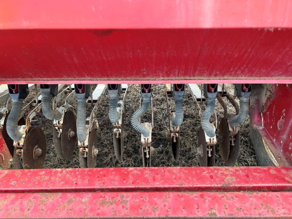 IH 510 Grain Drill 12'