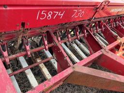 IH 510 Grain Drill 12'