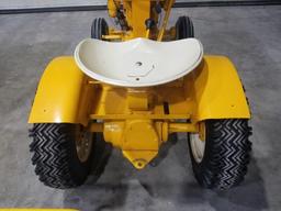 IH Cub Cadet Lawn Tractor