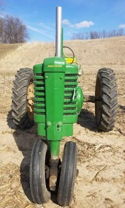 1952 JD A Tractor