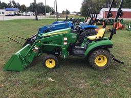 John Deere 1023E Utility Tractor