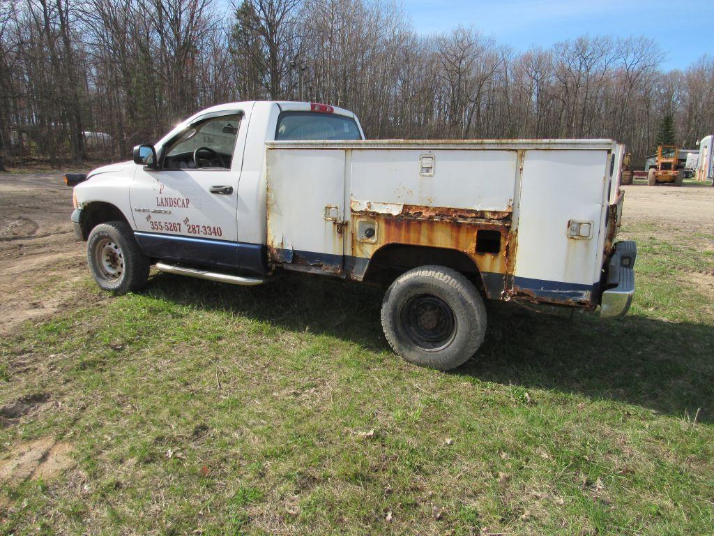 2005 Dodge Ram 2500 Utility Truck