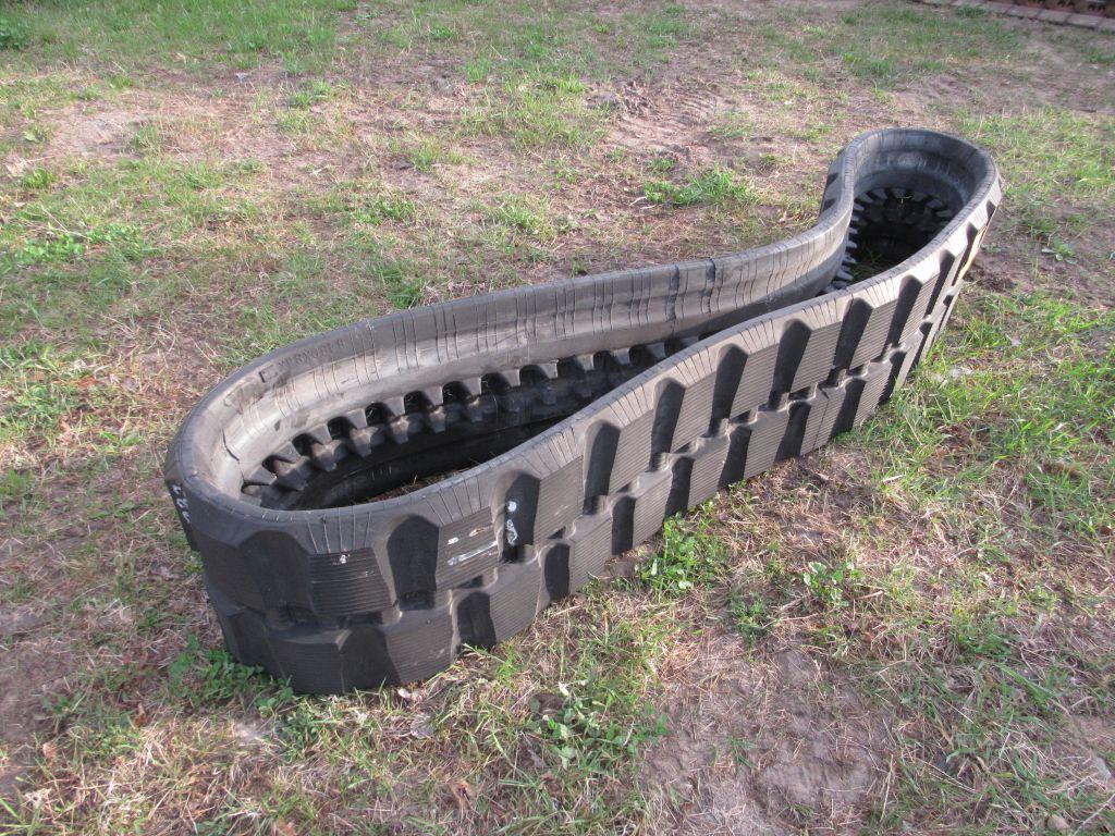 Single Skidsteer Track