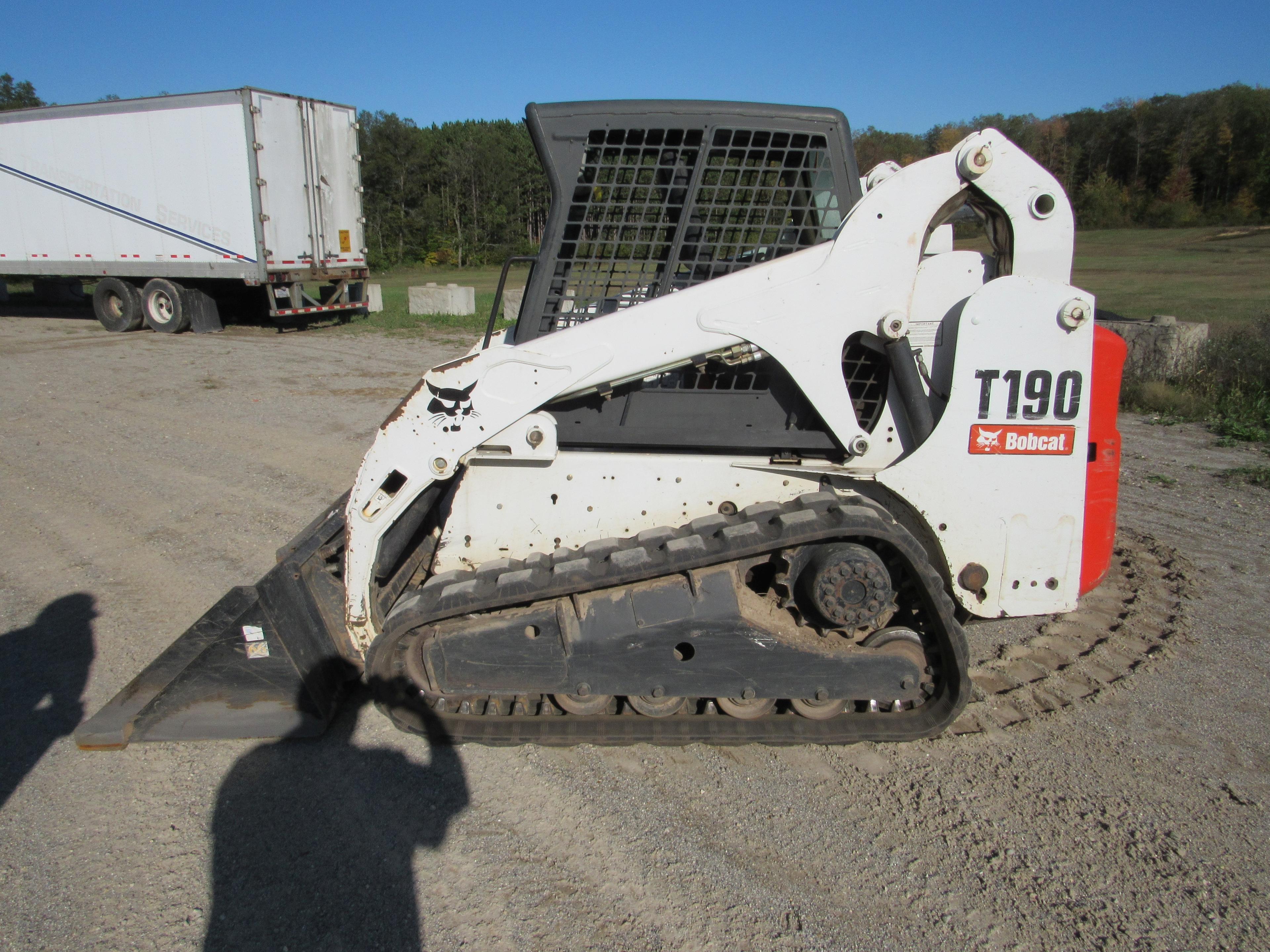 2011 Bobcat T190 Track Skidsteer