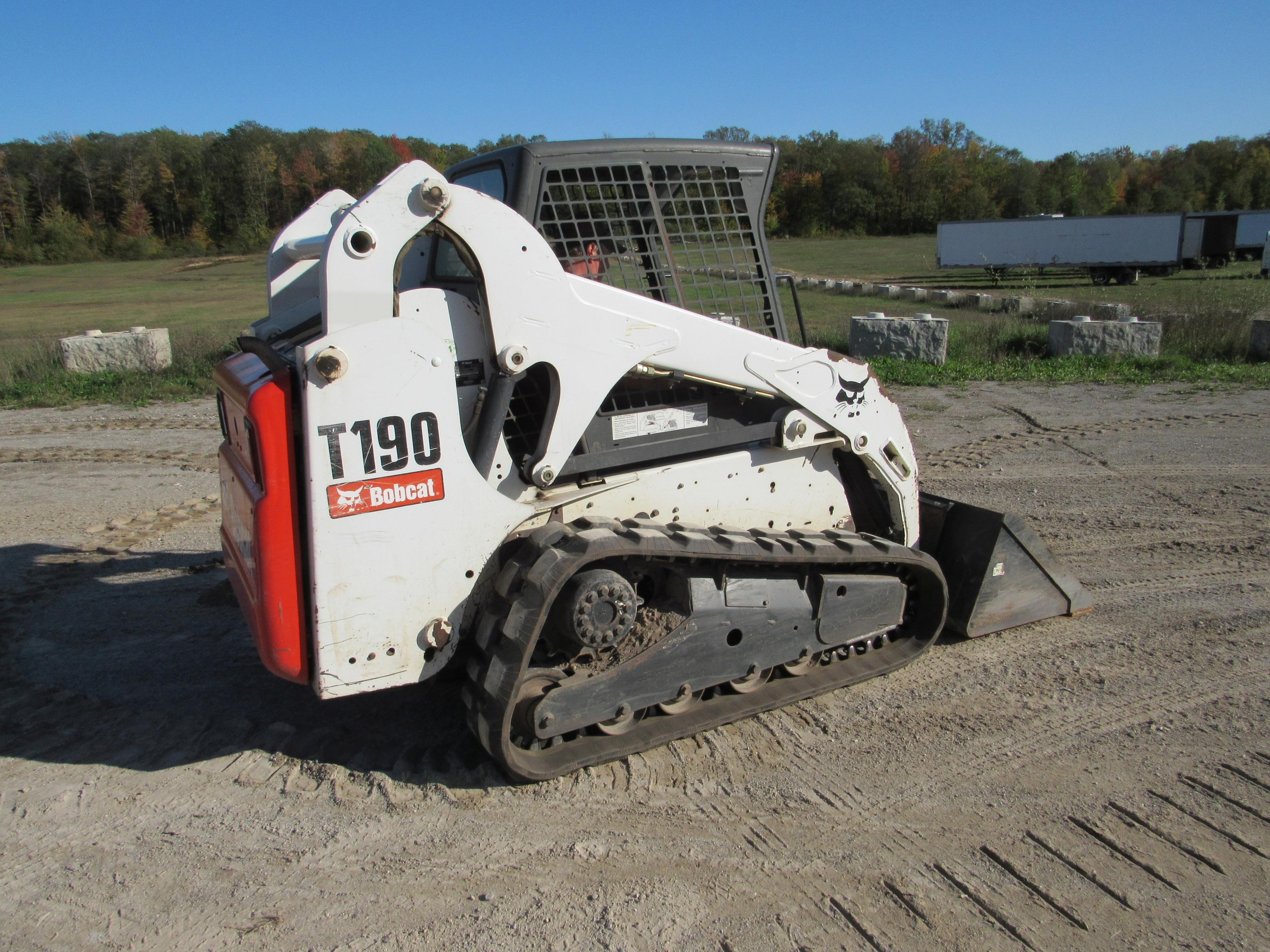 2011 Bobcat T190 Track Skidsteer