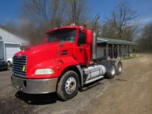 2007 Mack Vision Day Cab