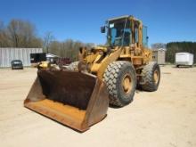 Case 621B Wheel Loader