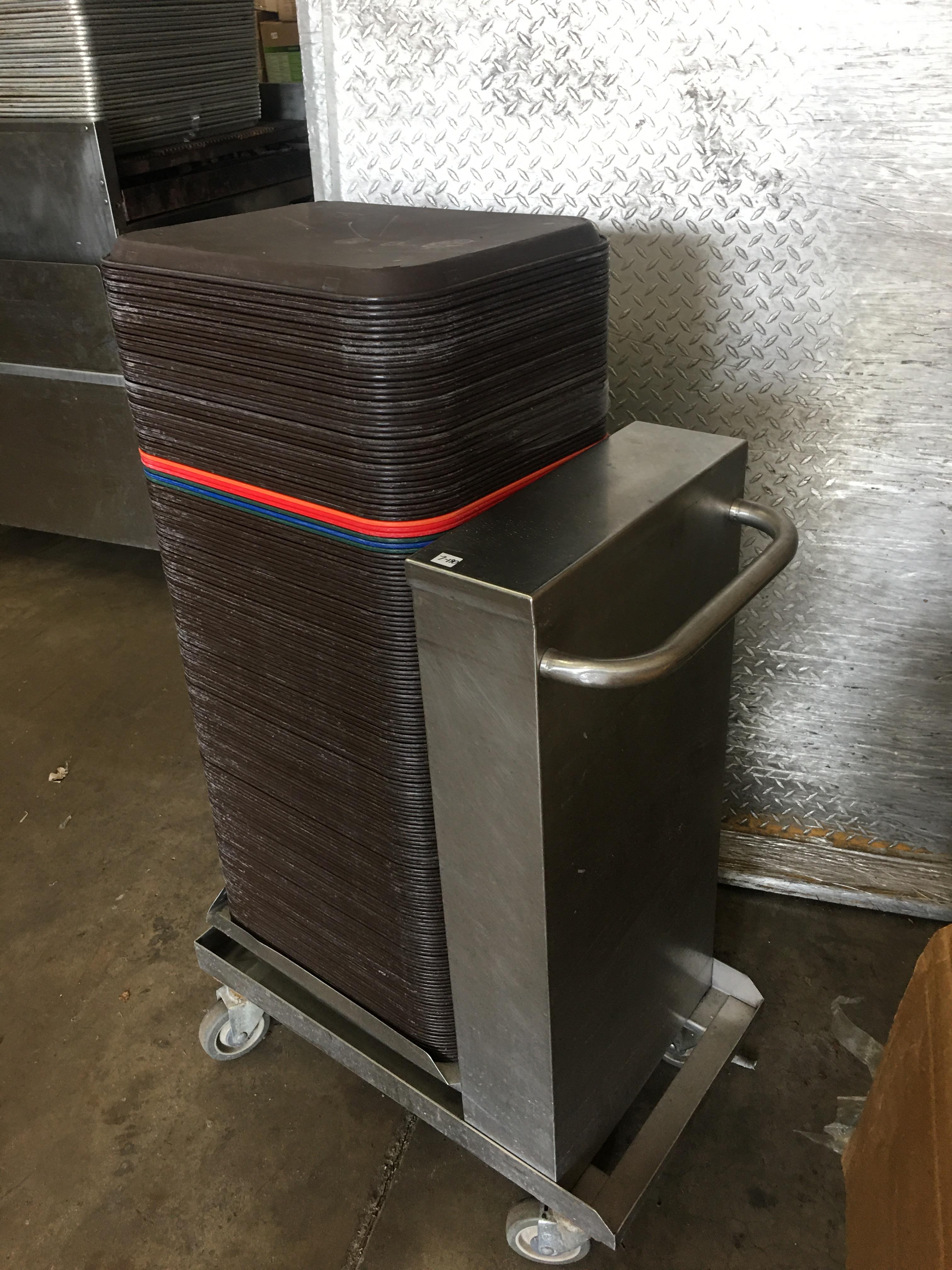 Cafeteria Tray Cart with 164 Trays