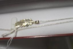 Sterling curved Feather Pendant on Sterling 925 Chain