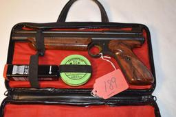 Crossman Medalist Model 1300, .22 Pellit Pistol in Zippered Bag