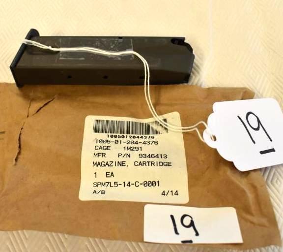 Beretta 92FS Mag with Original Package 15 rd Hi Cap, NO CA Sales