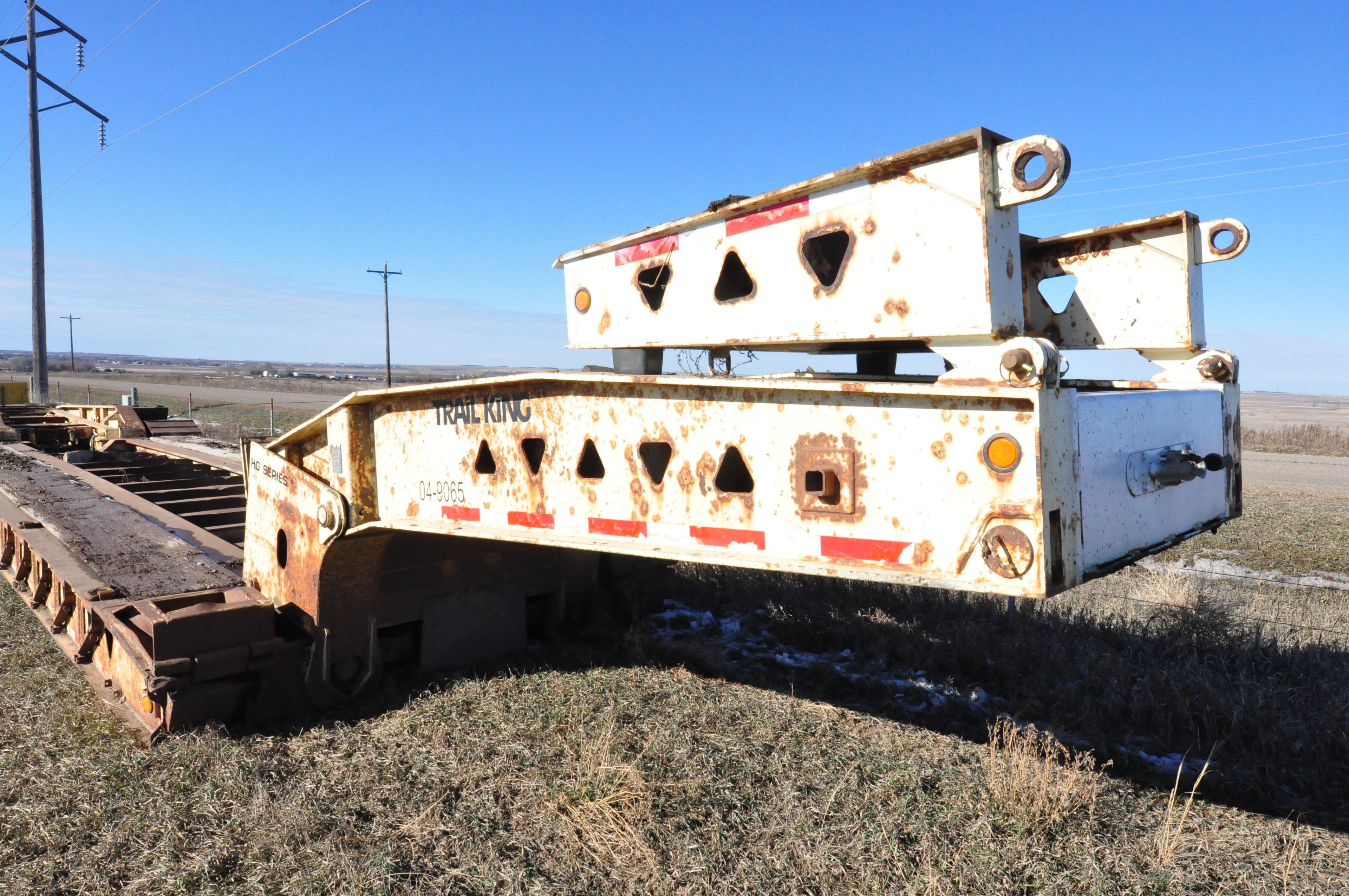 2002 Trail King Lowboy Trailer