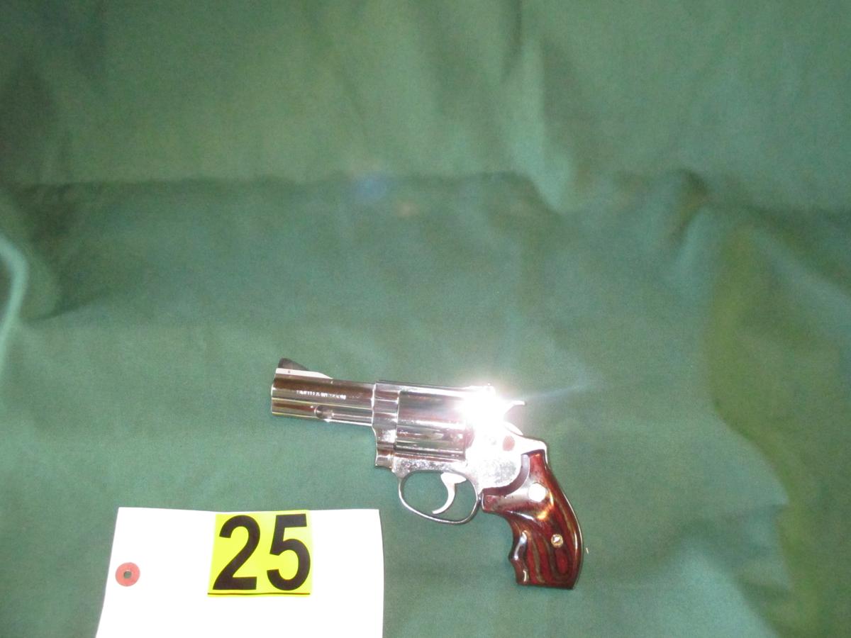 S & W MODEL.60-4 38 SPCL. POLISHED 3 “ BARR.