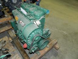 Deutz F4L 912W 4-Cyl. Diesel Engine