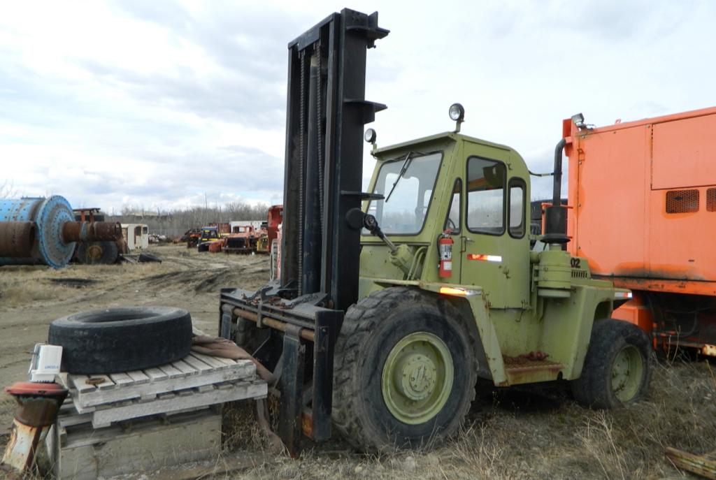 Clark Forklift