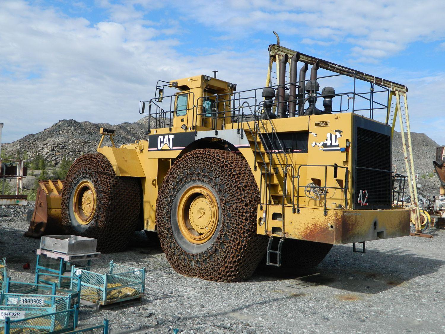 CAT 994 Loader