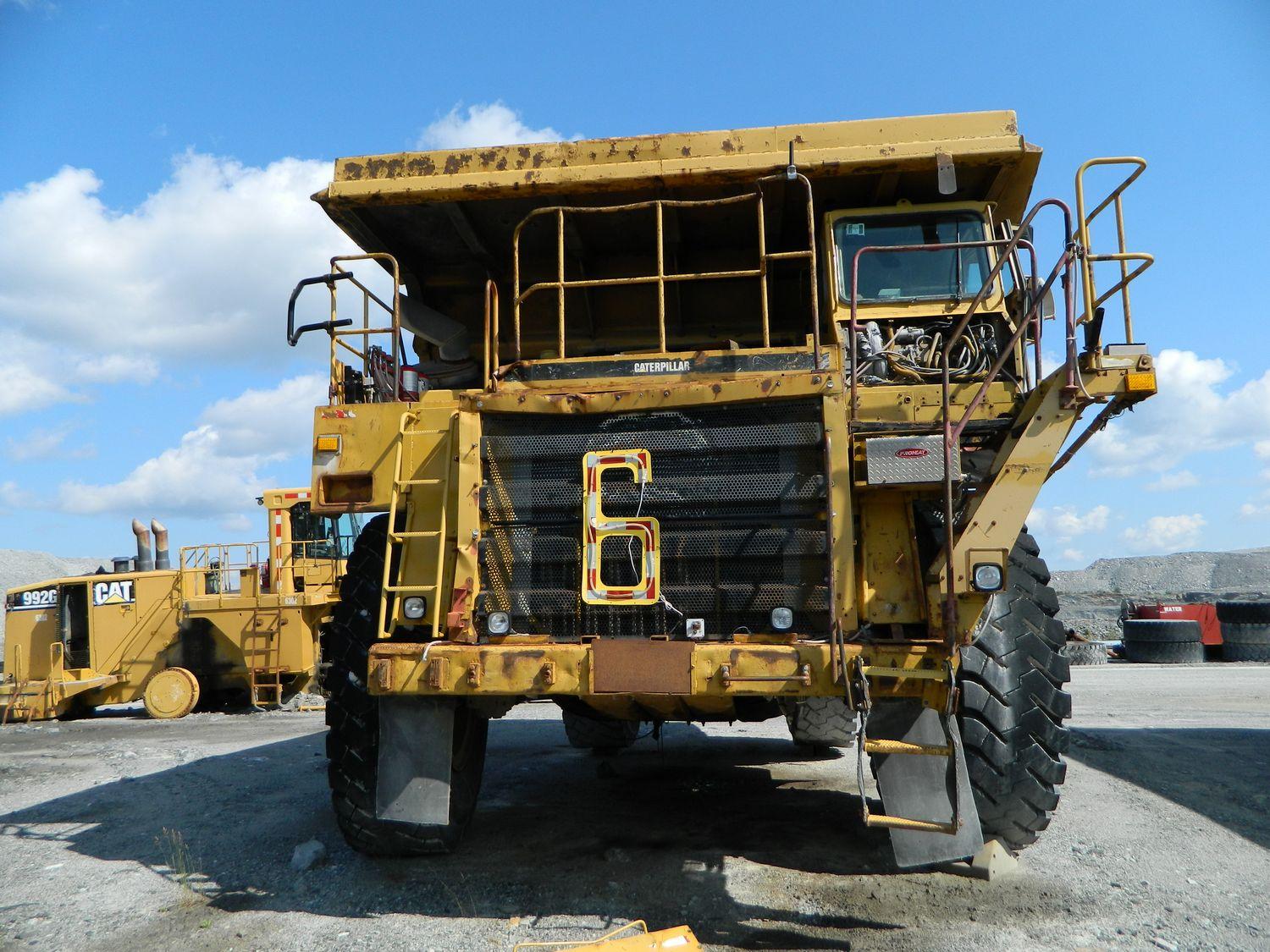 CAT 777B Truck