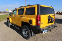 2006 Hummer H3, yellow, 5 cyl.,  4 x 4, black leather interior.