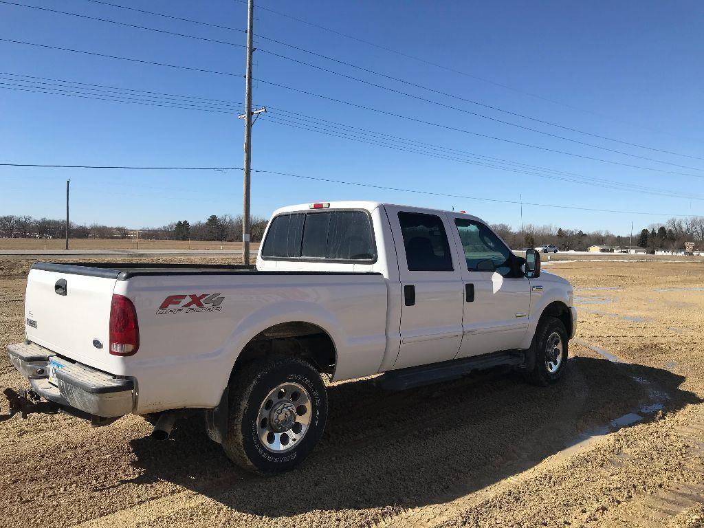 2006 FORD F350 XLT LARIAT