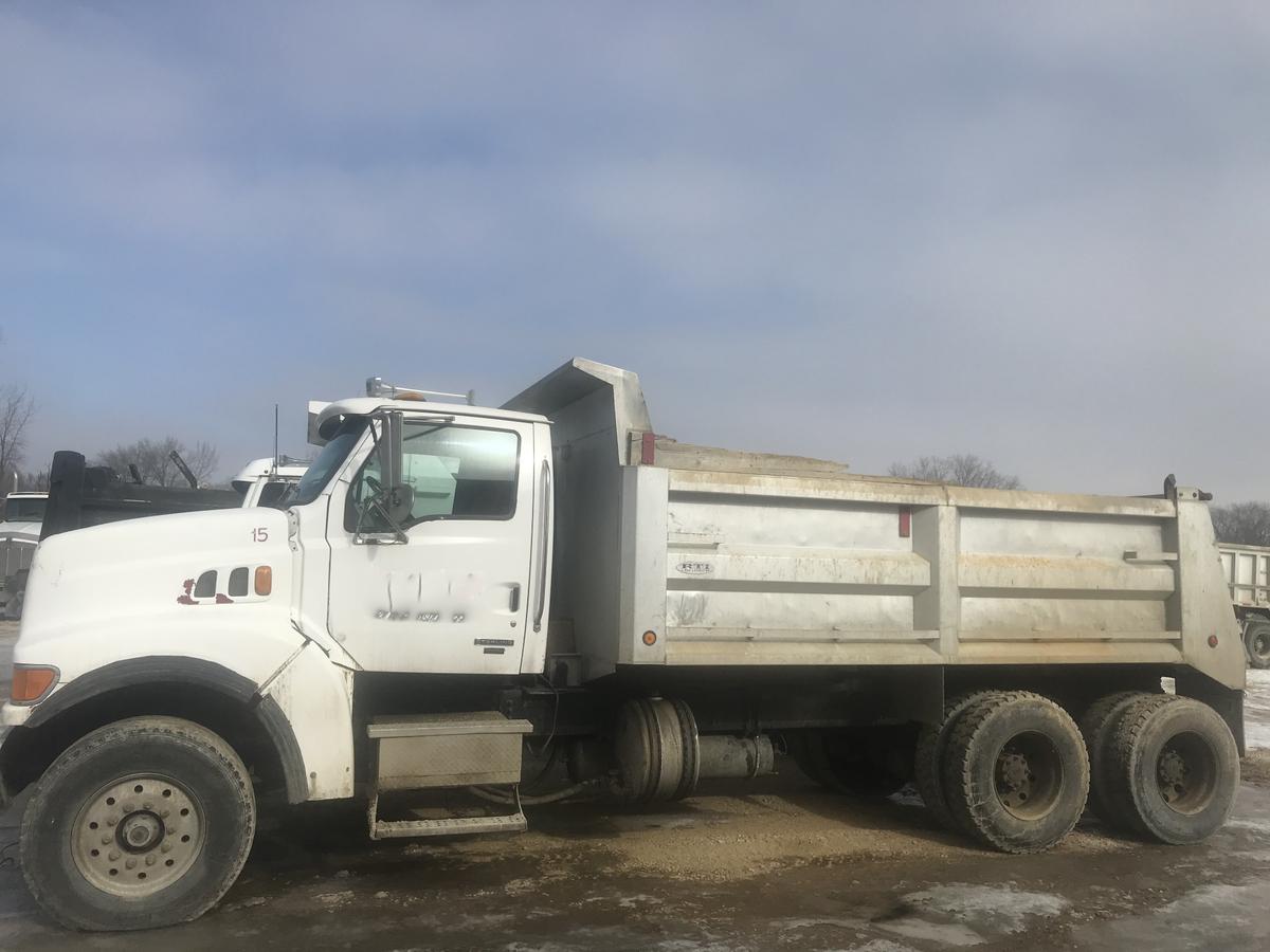 2004 STERLING L9500