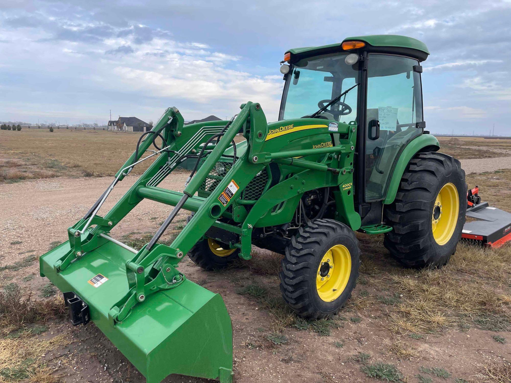 2016 John Deere 4320