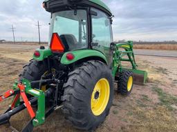 2016 John Deere 4320